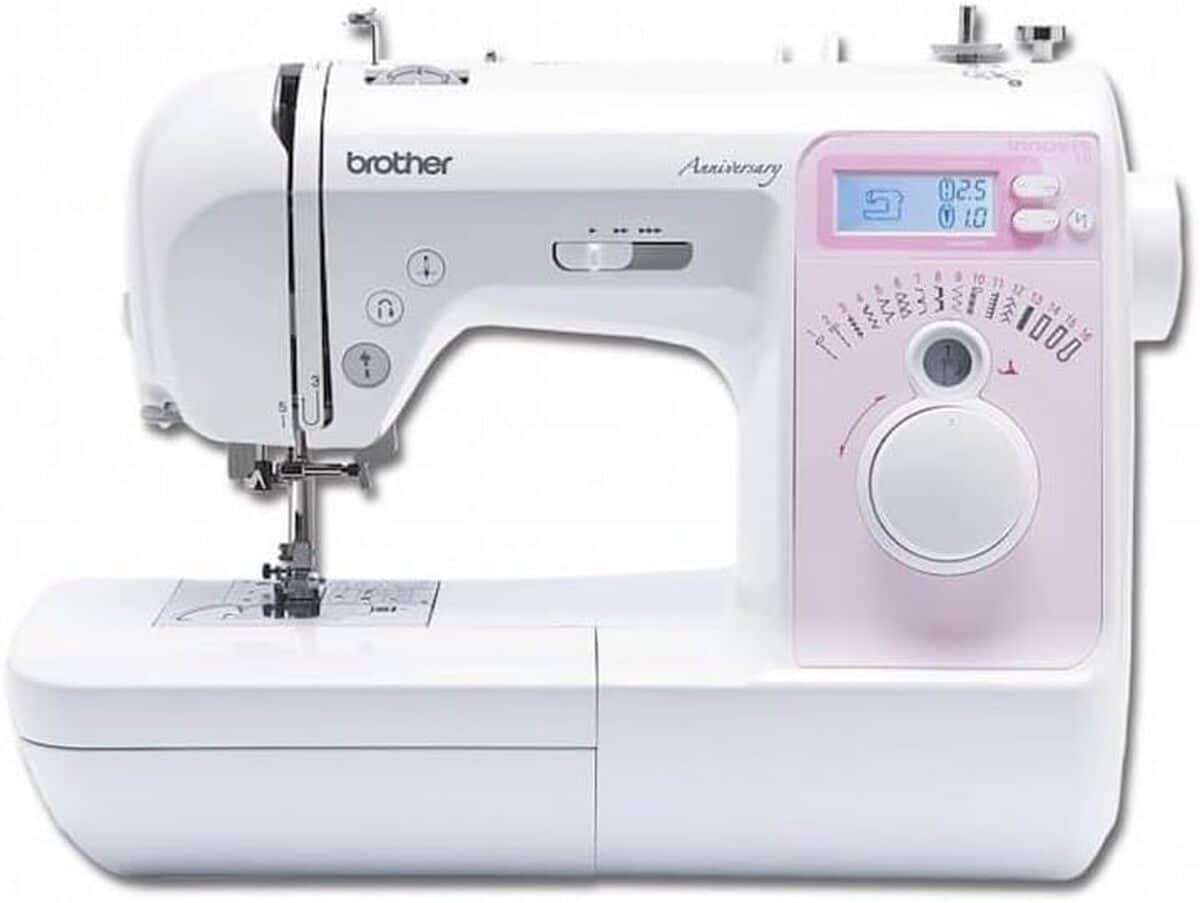 Test de la machine à coudre Innov-is NV10A - Brother