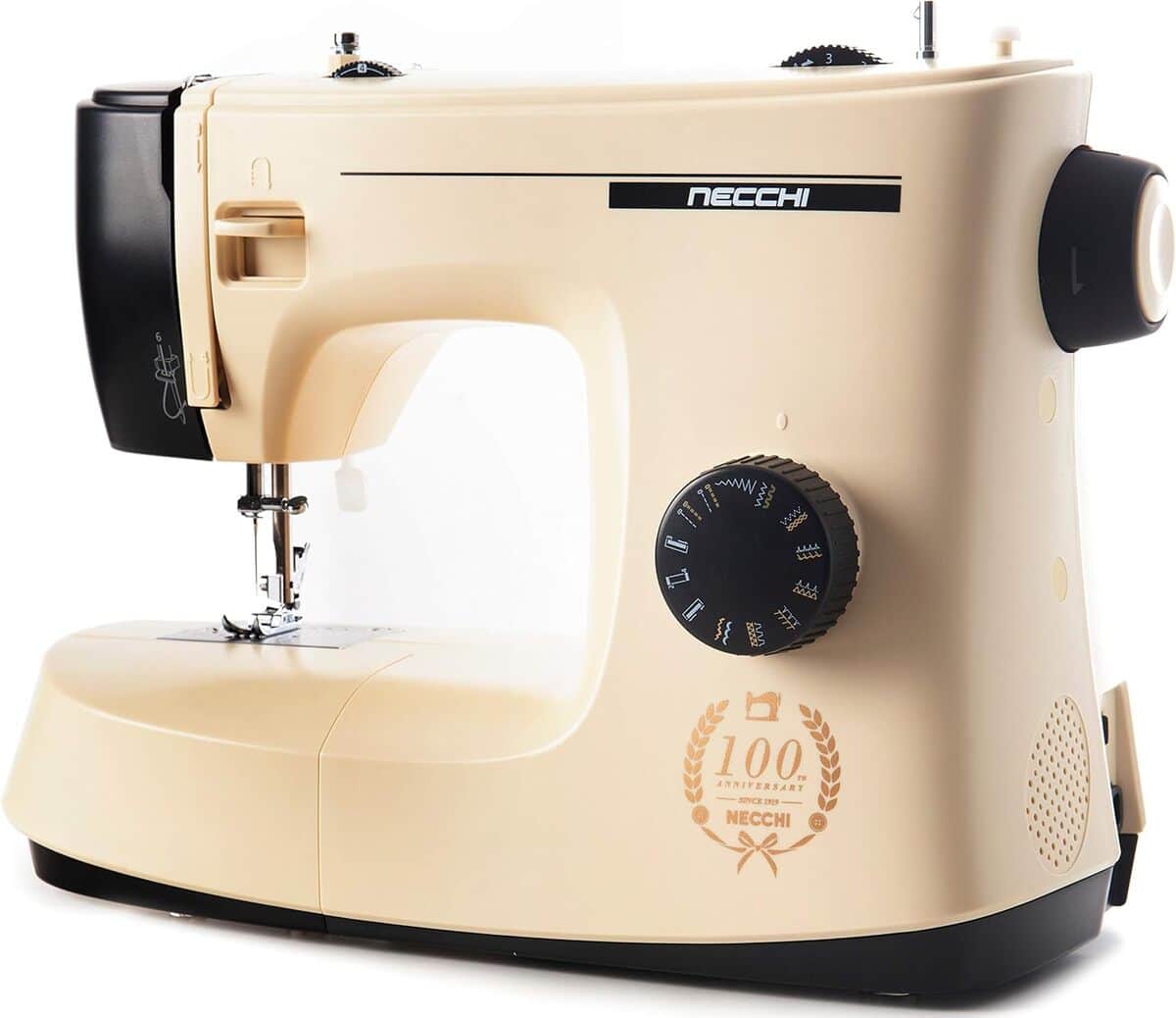 Test de la machine à coudre Necchi KM417A : 17 points pour la couture créative