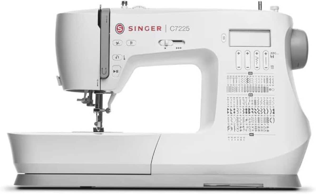 Test de la machine à coudre Singer C7225