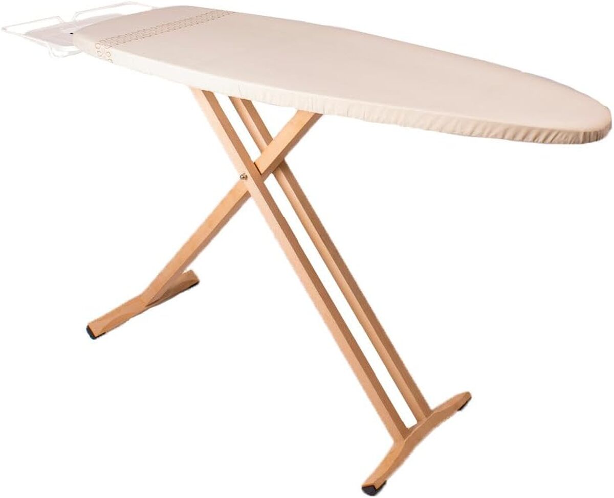 Test de la table à repasser Taiga 130x47 avec repose fer