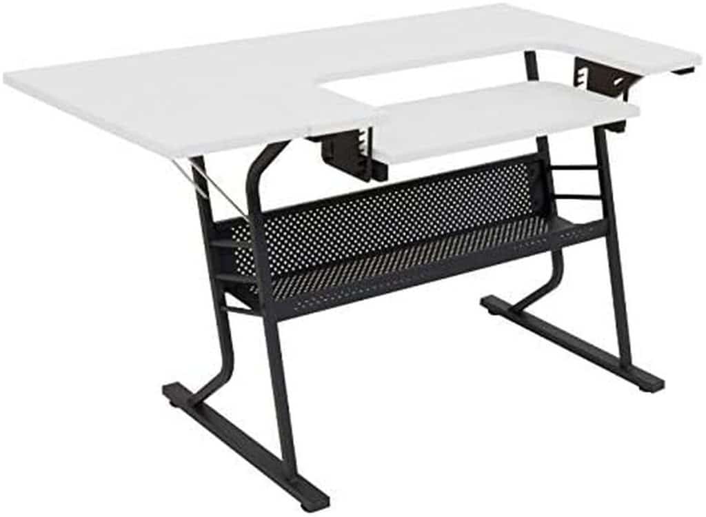 Test : sewing Online Table Hobby noir et blanc