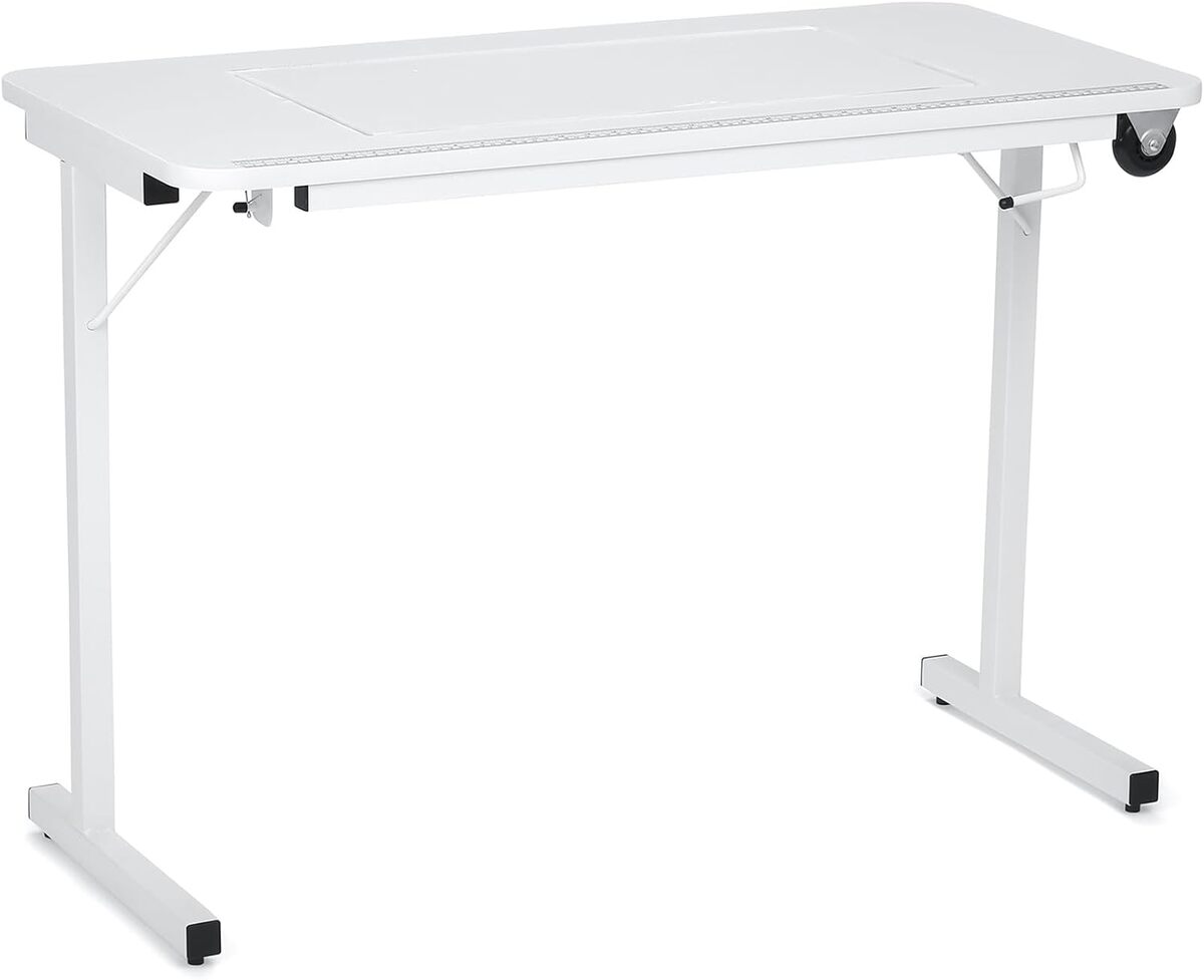 Test : table Craft and Hobby Arrow GIDGET2 blanc compacte et pratique