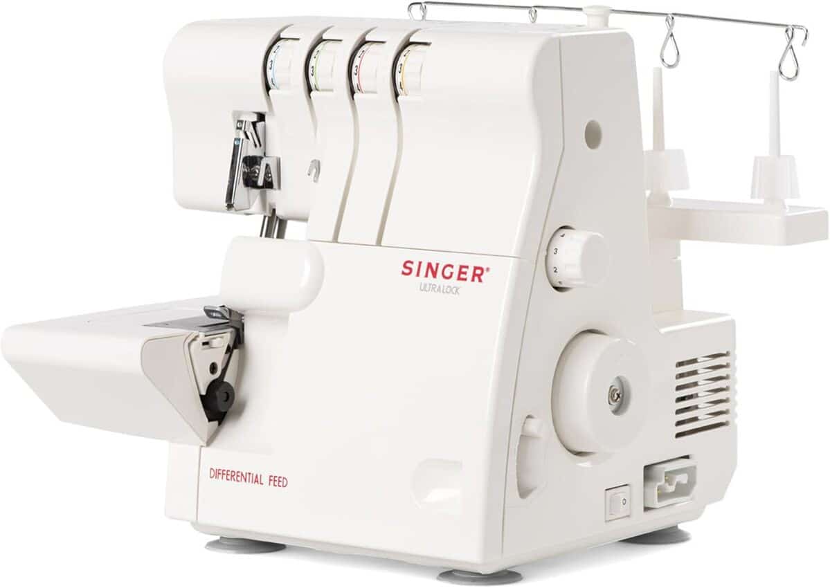 Test de la surjeteuse Singer 14SH654