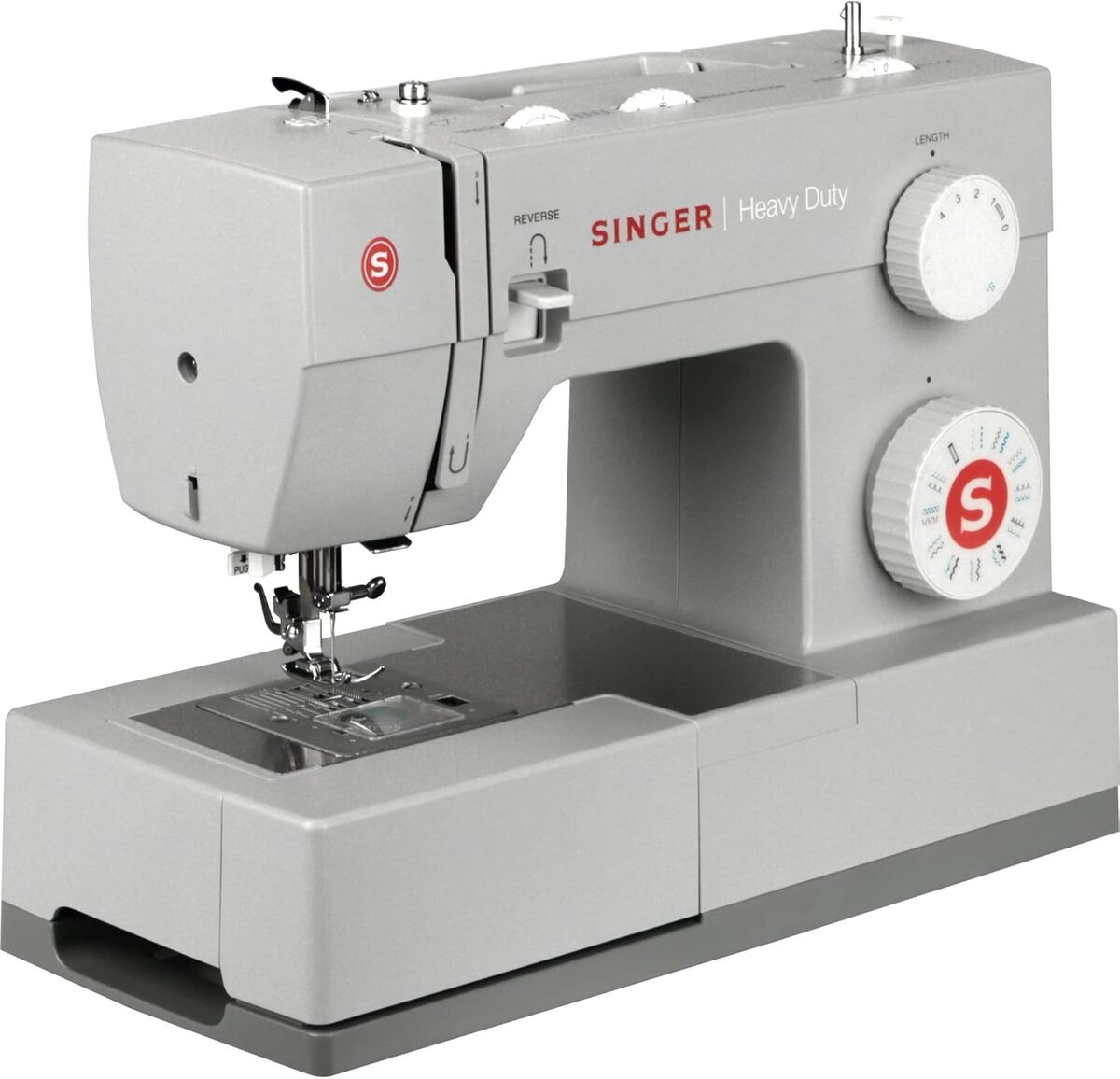 Test Singer 4423 : la machine à coudre robuste et performante