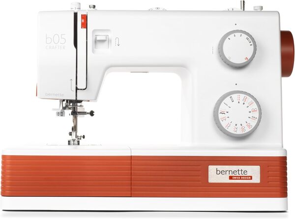Bernette B05 Crafter Machine à coudre portable | 30 points, 6 pieds pressés, lumière LED | Matelassage et broderie robustes | Point réglable | Aiguille, enfile-aiguille, usage débutant et