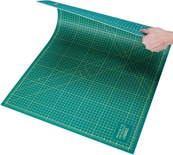 ZERRO Tapis de découpe auto-cicatrisant 61 x 91,4 cm, professionnel double face, durable, antidérapant, tapis rotatif pour scrapbooking, matelassage, couture - 3 mm d'épaisseur (A1)