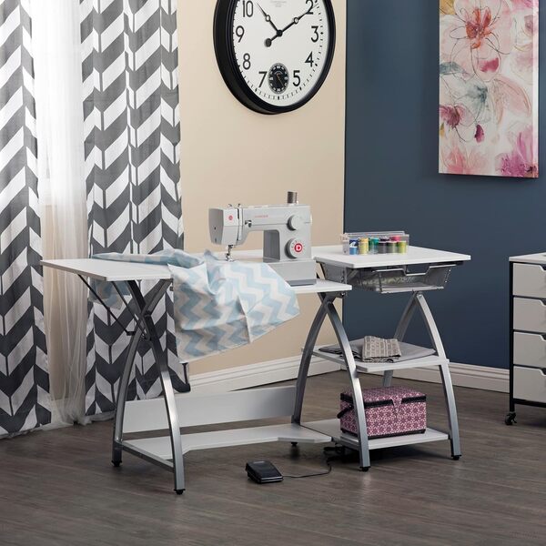 Sew Ready Comet Plus Table de Couture avec tiroir en Maille et étagères Argenté/Blanc