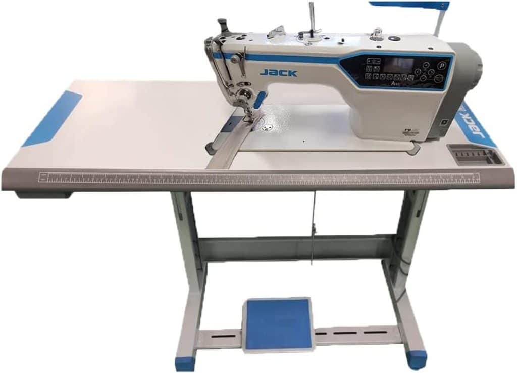 Test de la machine à coudre industrielle Jack A4E de Konsew