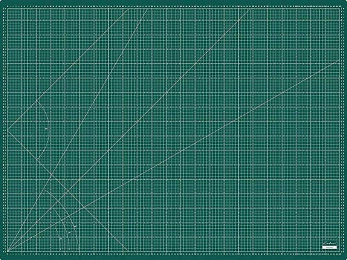 Test de la base de découpe auto-cicatrisante Kadusi : 120 x 90 cm