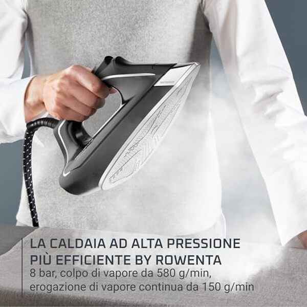 Découvrez la Rowenta Eco steam pro, un concentré de puissance et d'élégance écologique pour repasser efficacement tout en respectant l'environnement.