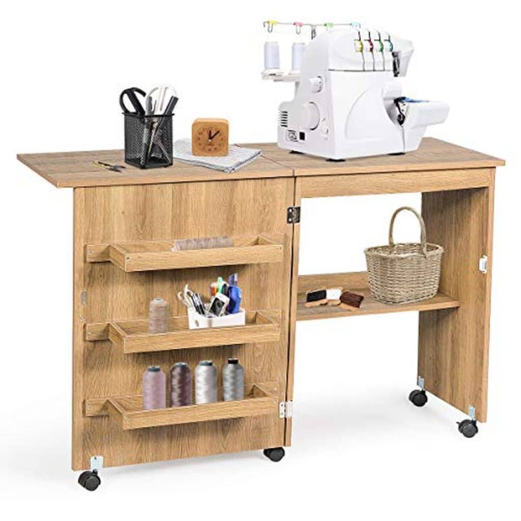 Test de la table à coudre pliable Relax4Life avec étagères et roulettes