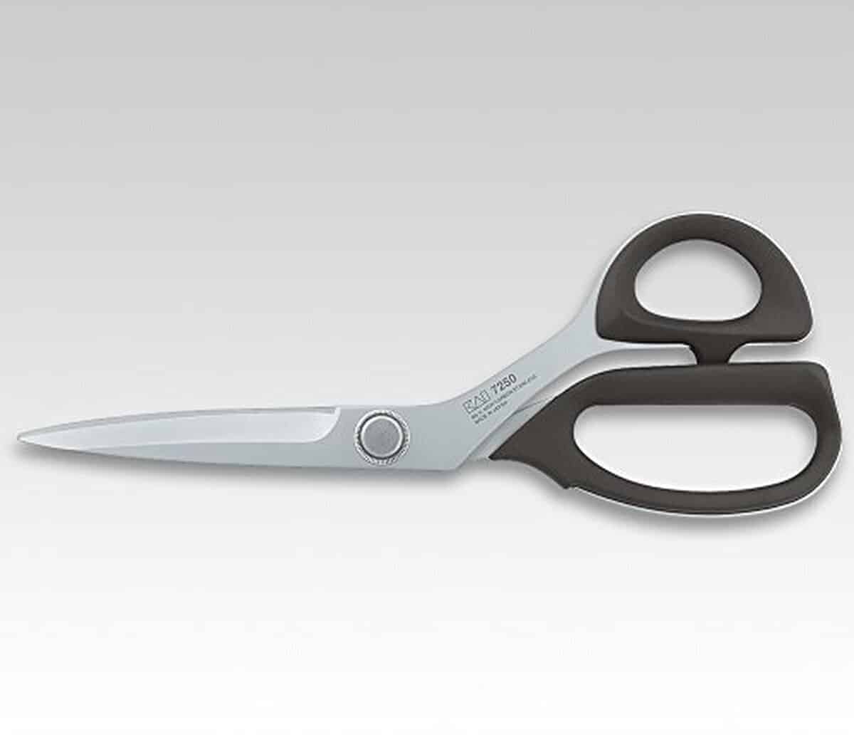 Test des ciseaux de couture professionnels Kai 7250