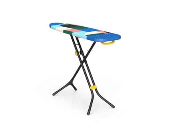 Découvrez notre test complet de la planche à repasser Joseph Joseph Glide Easy-Store : fonctionnalités, avantages et avis pour choisir le meilleur équipement de repassage. 