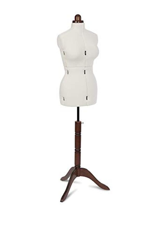 Découvrez notre test complet du mannequin de couture Adjustoform Lady réglable. Avis détaillé, caractéristiques et conseils pour bien choisir votre valet de couture.