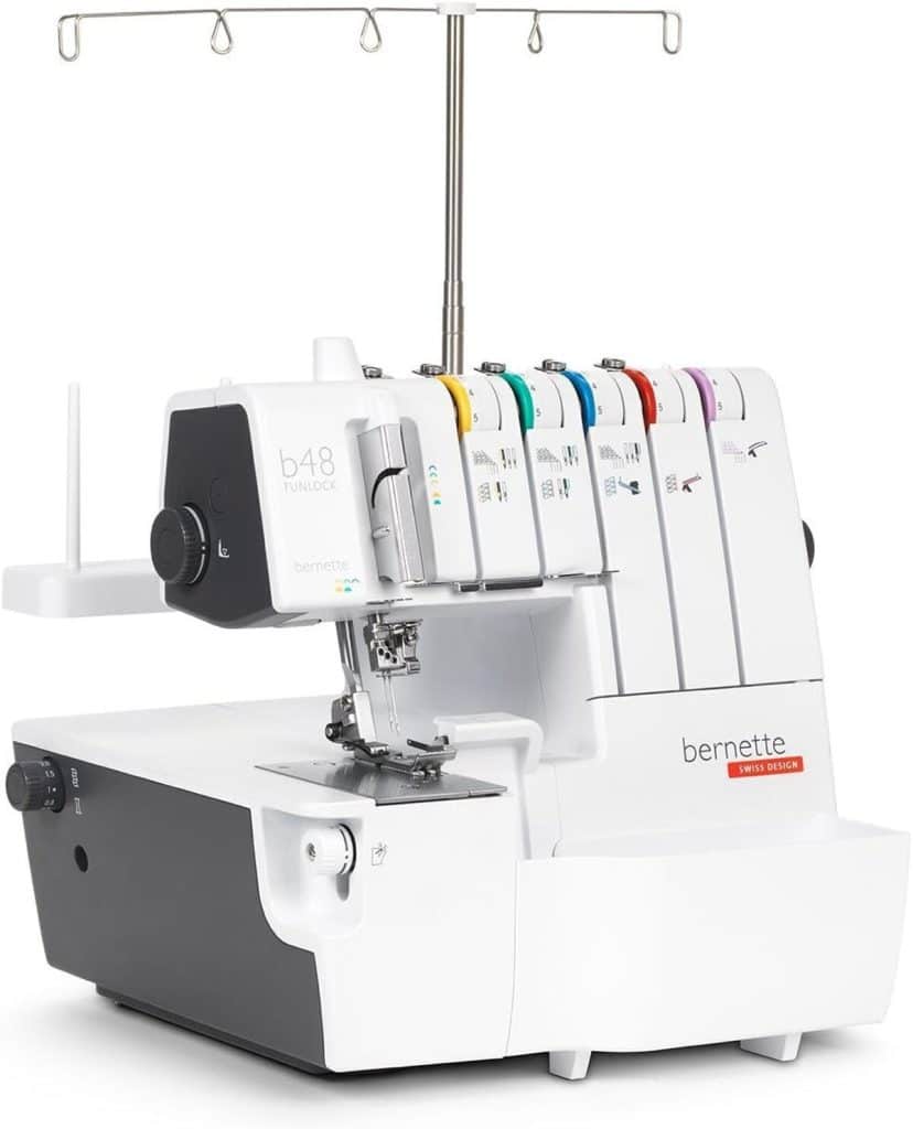 Test de la surjeteuse Bernette B48 funlock