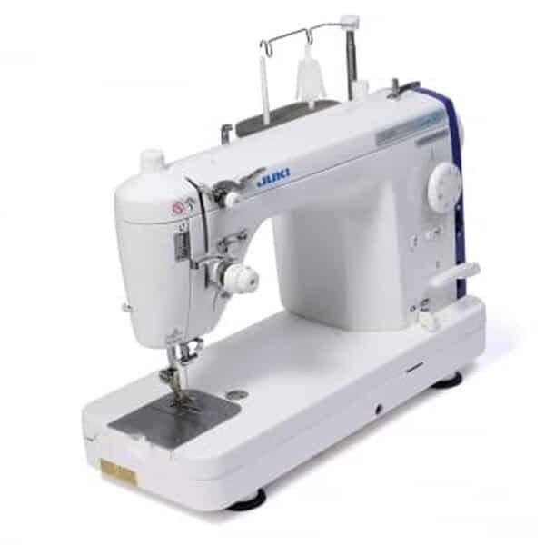 Découvrez notre test détaillé de la Juki TL-2300 Sumato : performances, vitesse de couture et avis expert pour choisir votre machine à coudre.