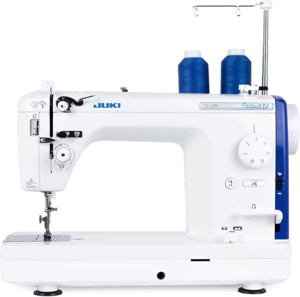 Test de la Juki TL-2300 Sumato : couture rapide