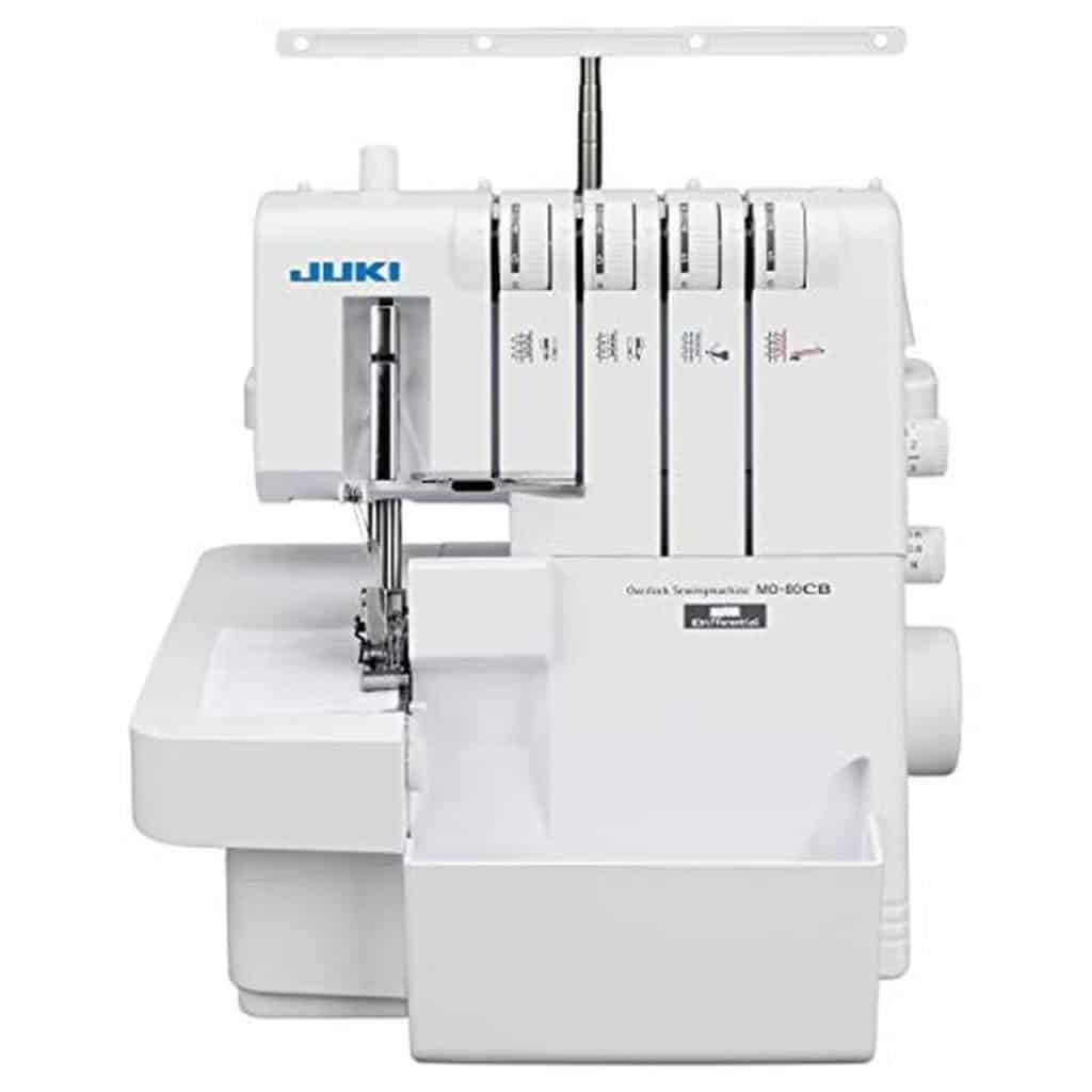 Test de la surjeteuse Juki MO-80CB