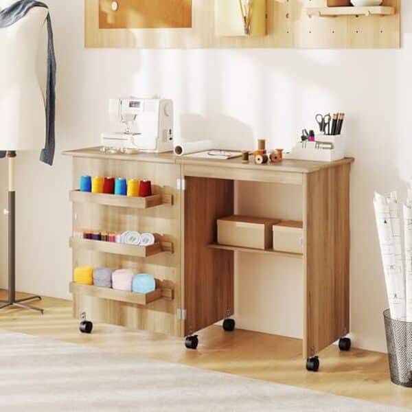 Découvrez notre test complet de l'armoire pliante Costway : solutions de rangement efficaces, facilité d'installation et design moderne pour organiser vos vêtements.